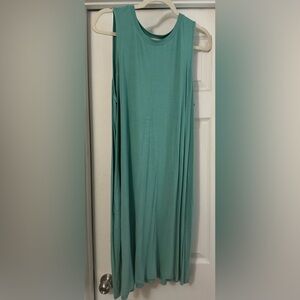 Time and Tru Teal Midi Dress